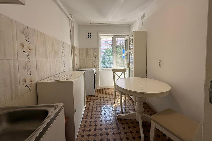 Apartament cu 2 camere semidecomandat în Ștefan cel Mare