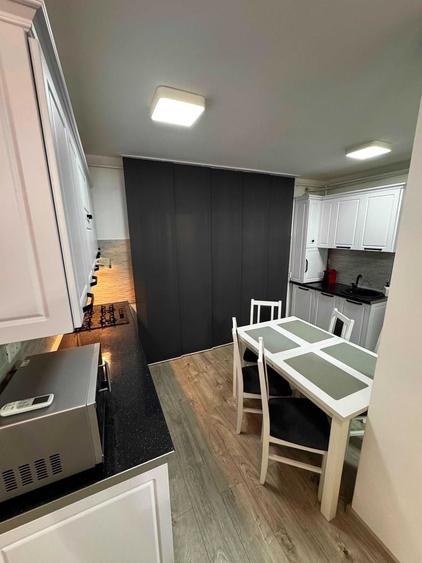Apartament cu 3 camere semidecomandat, mobilat în Braytim