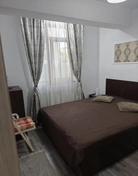 Apartament cu 2 camere semidecomandat, mobilat în Cug