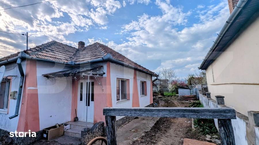 Casă cu 3 camere cu Teren 676 Mp în Micești