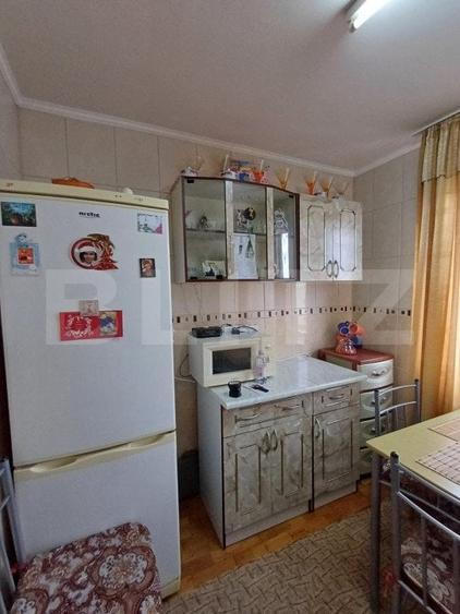 Apartament 3 camere, 63 mp, zona Micro III - 4