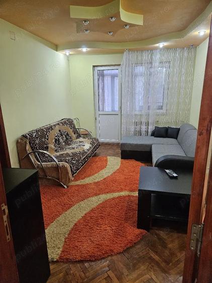 Apartament cu 2 camere semidecomandat în Central