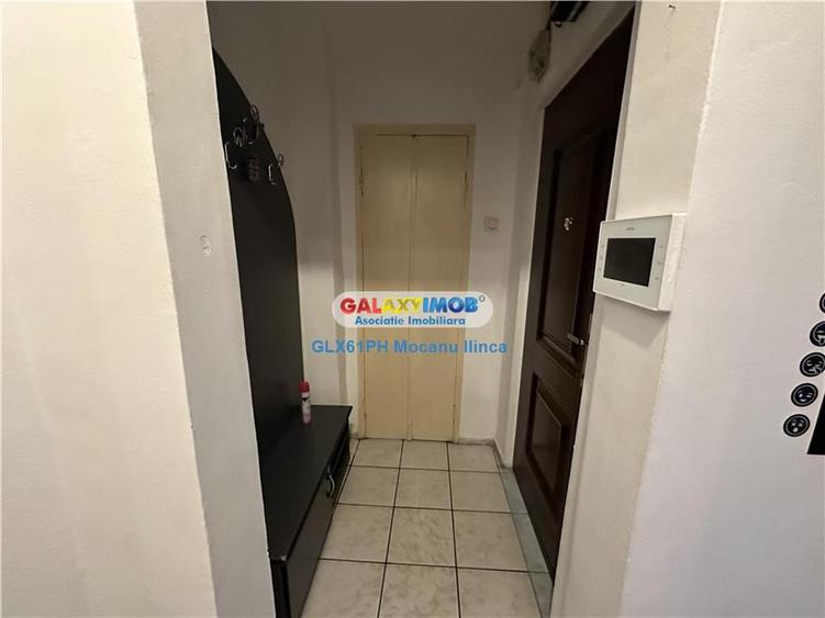 Apartament cu 2 camere decomandat, mobilat în Republicii