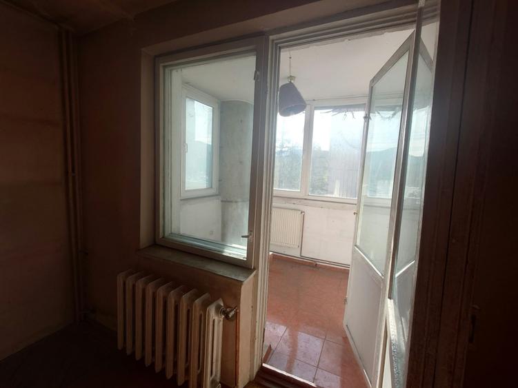 Apartament cu 3 camere în Centrul Civic