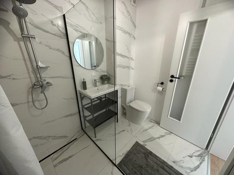Apartament cu 2 camere decomandat în Grozăvești