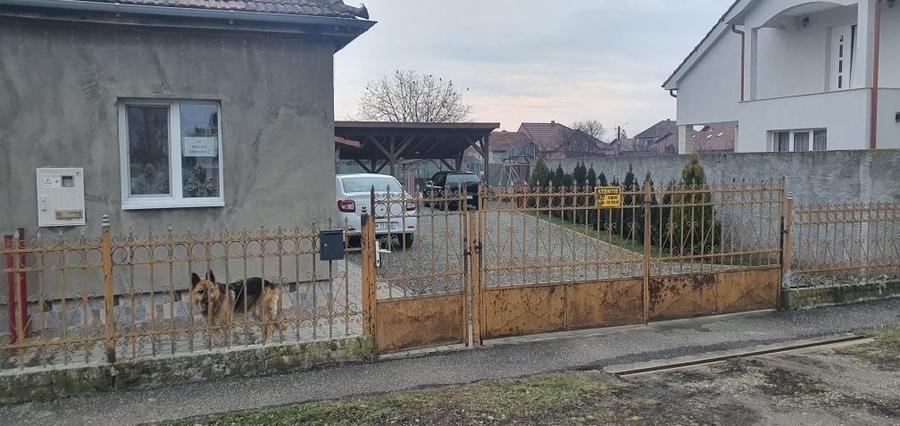 Casă cu 4 camere în Odoreu
