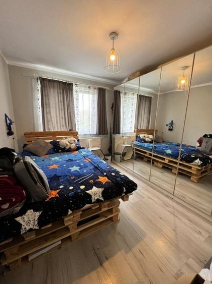 Apartament cu 2 camere semidecomandat, mobilat în Săsar