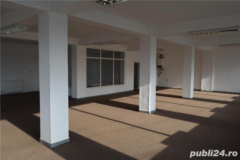 Spațiu comercial, de 185 mp, în Central
