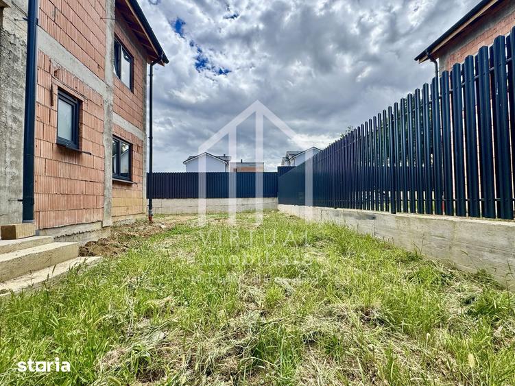 Casă cu 4 camere cu Teren 290 Mp în Central