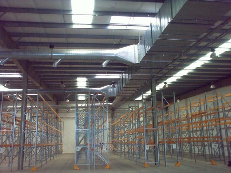 Spațiu industrial, de 583 mp, în Basarabia