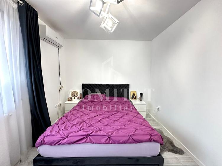 Apartament cu 3 camere semidecomandat, mobilat în Florești