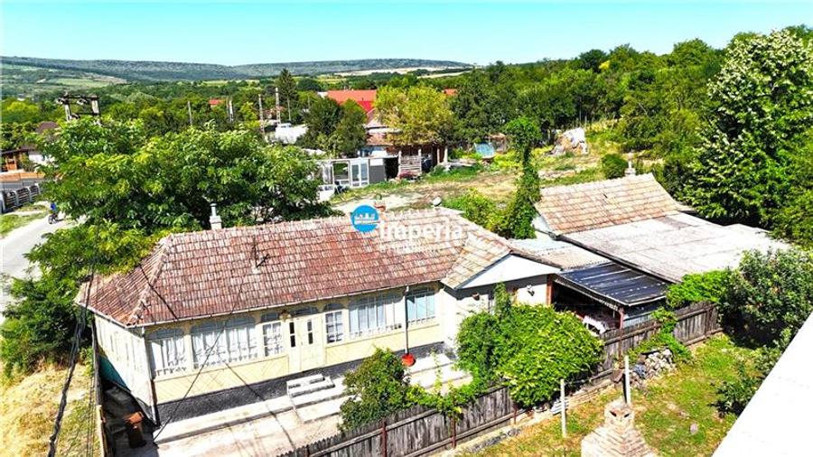 Casă individuală cu 3 camere cu Teren 1487 Mp în Costuleni
