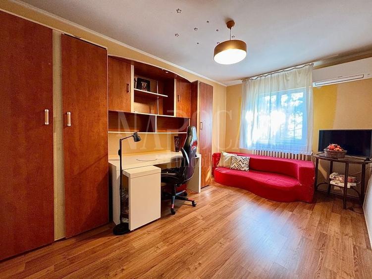 Apartament cu 3 camere semidecomandat în Mănăștur