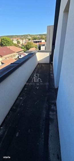 Apartament cu 4 camere în Lefaia