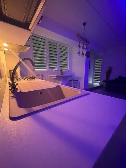 Apartament cu 3 camere semidecomandat în Nord