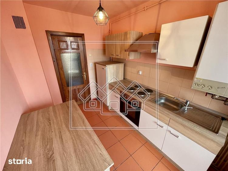 Apartament cu 3 camere în Ultracentral