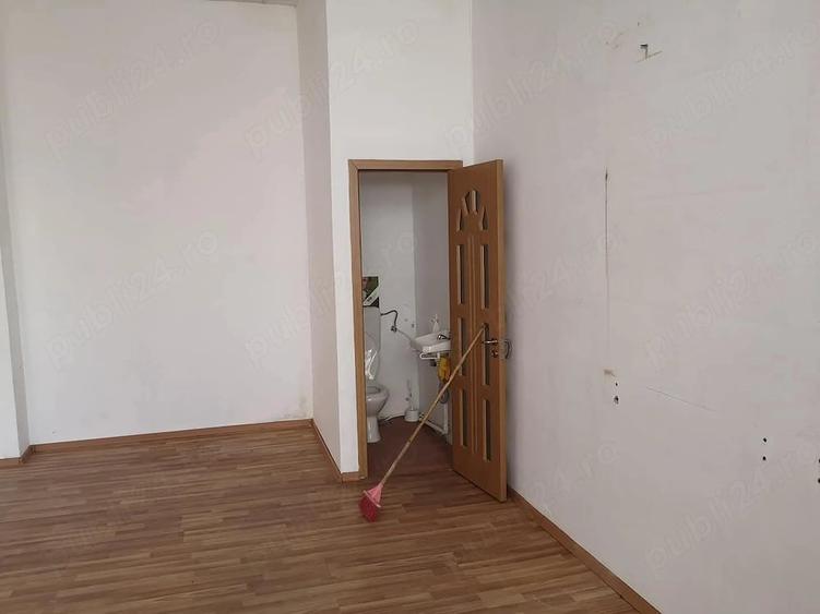 Spațiu comercial, de 40 mp, în Precista