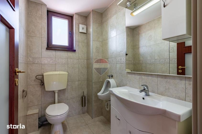 Casă cu 4 camere în Ferentari