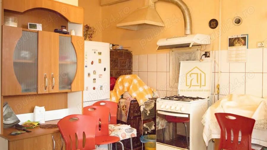 Casă cu 2 camere în Central