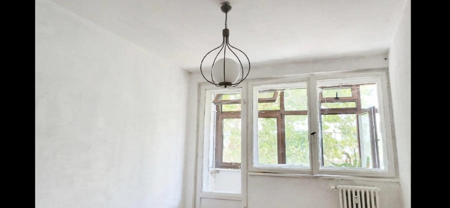 Apartament cu 3 camere în Ștefan cel Mare