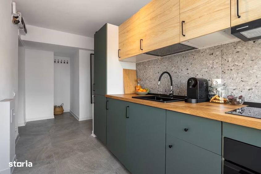 Apartament cu 2 camere, mobilat în P-ța Universității