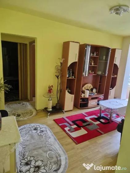 Apartament 2 camere semidecomandat 45 mp Bailesti Centru - 4