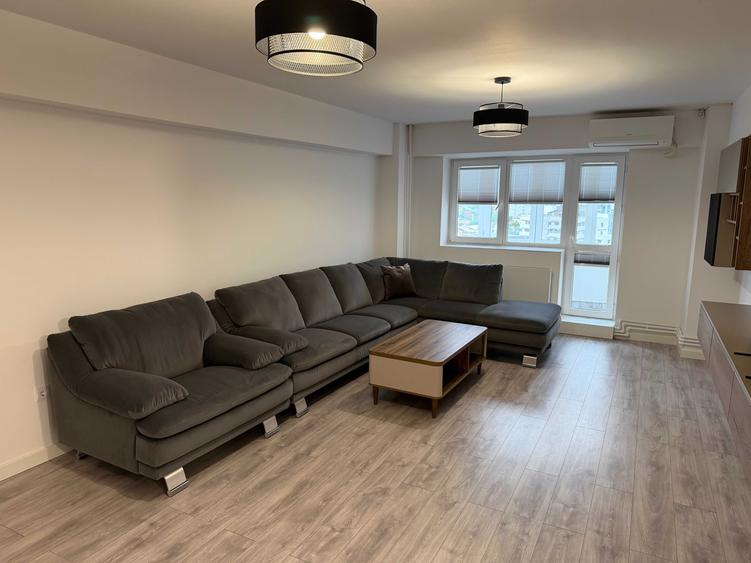 Apartament cu 2 camere decomandat în Calea Călărașilor
