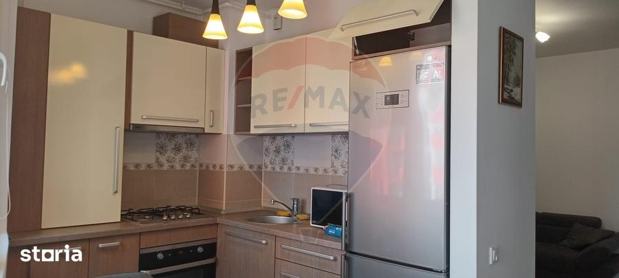 Apartament cu 2 camere decomandat în Funcționarilor