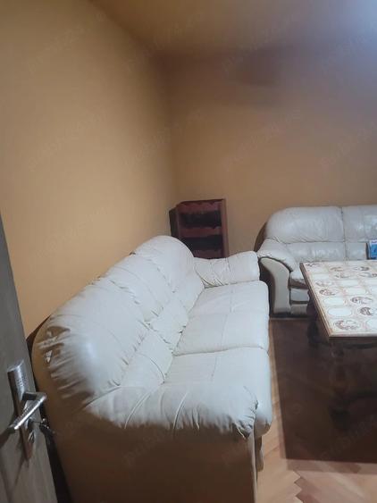Apartament cu 3 camere decomandat în Micălaca