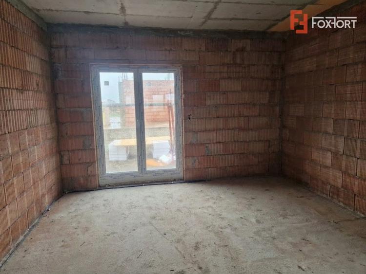 Duplex cu 3 camere cu Teren 307 Mp în Bucovăț (Remetea Mare)