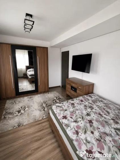 Casă cu 4 camere în Berceni