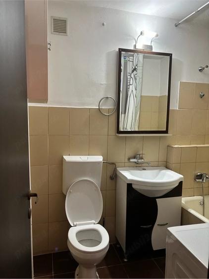 Garsonieră nedecomandată în Girocului