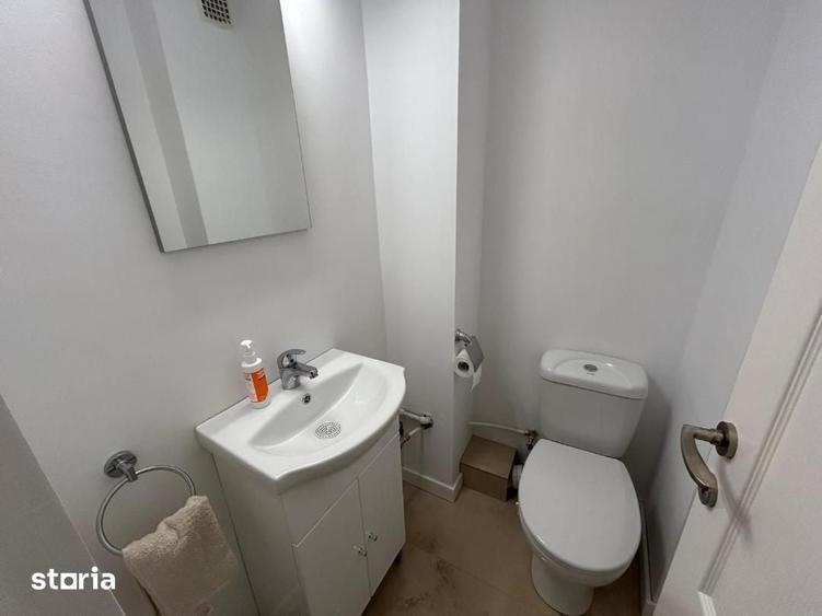 Apartament cu 3 camere în Cetate