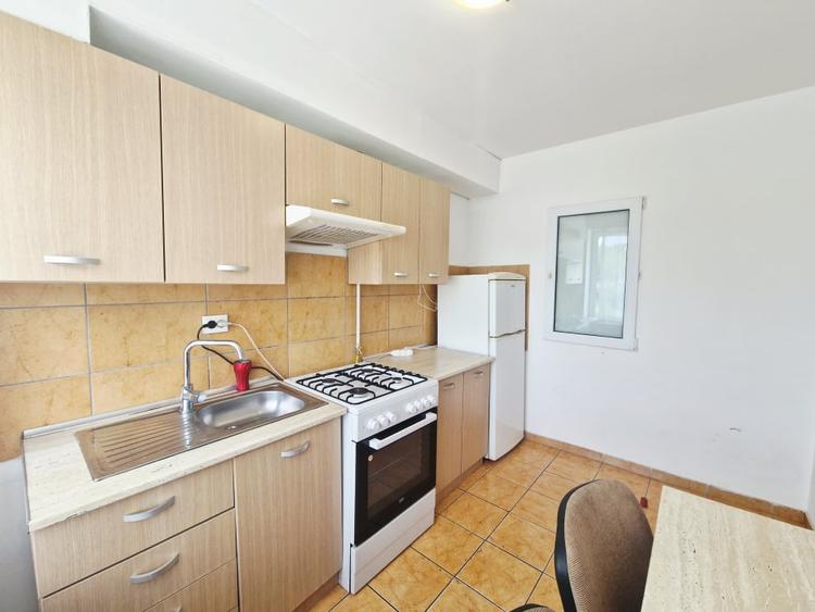 Apartament cu 2 camere semidecomandat în Iris