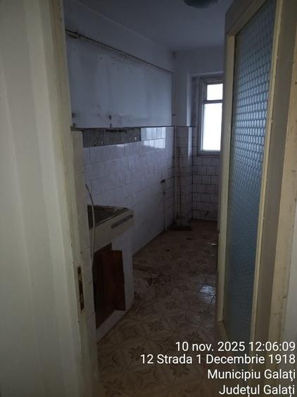 Apartament cu 2 camere decomandat în Micro 14