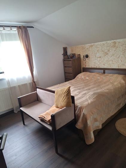 Casă cu 3 camere cu Teren 500 Mp în Central