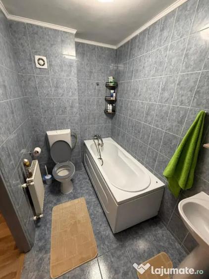 Apartament cu 2 camere semidecomandat în Energia
