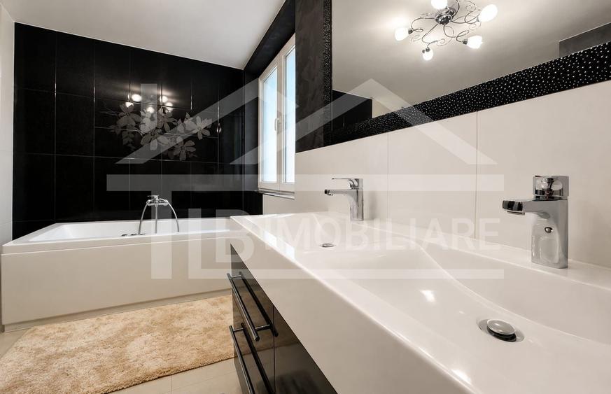 Apartament cu 3 camere decomandat în Tudor