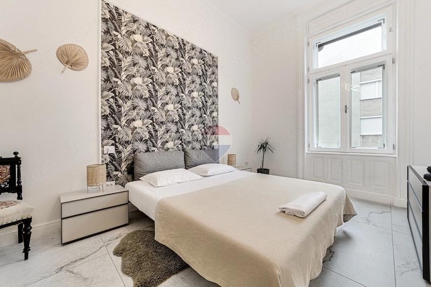 Apartament cu 3 camere semidecomandat în Ultracentral