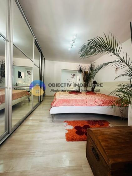 Apartament cu 4 camere semidecomandat în Mărăței