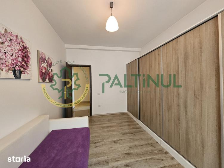 Apartament cu 3 camere decomandat în Turnișor