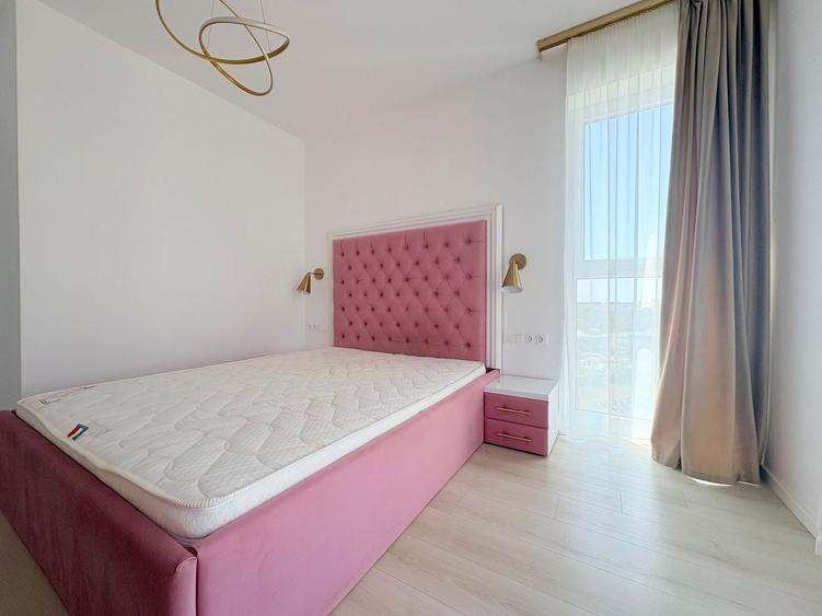 Apartament cu 3 camere decomandat, mobilat în Lipovei