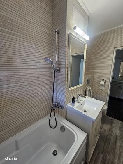 Apartament cu 2 camere decomandat în Gară