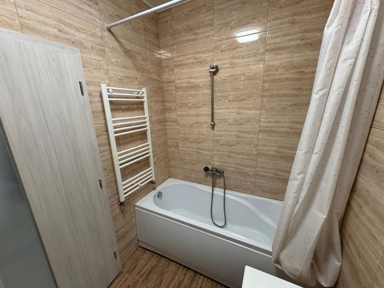 Apartament cu 2 camere decomandat în Cantemir