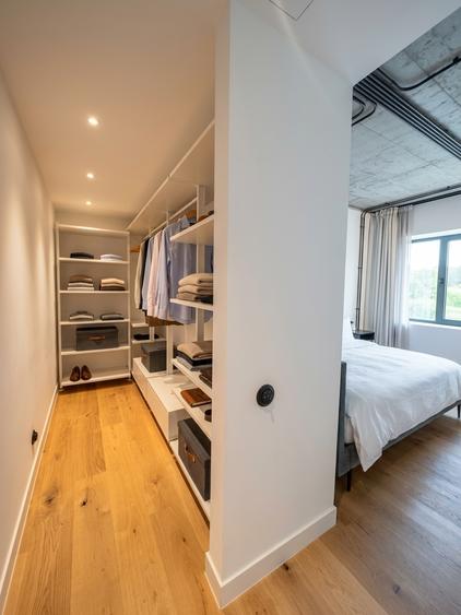 Apartament cu 3 camere decomandat în Floreasca