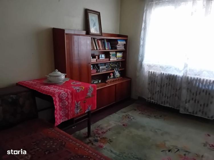 Casă cu 4 camere cu Teren 251 Mp în Turda