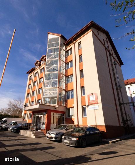 Spațiu comercial, de 540 mp, în Regie