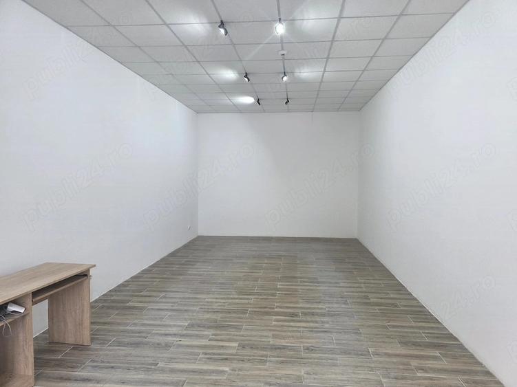 Spațiu comercial, de 40 mp, în Central