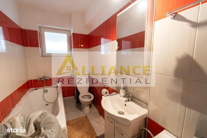 Apartament cu 2 camere decomandat în Central — fotografia 3