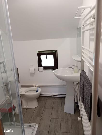 Casă cu 4 camere cu Teren 800 Mp în Beliș